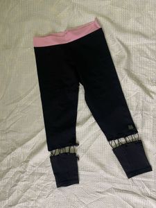 Black Fit Leggings with Pink Waistband