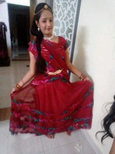 Lahenga Choli ,Goen ,Dress