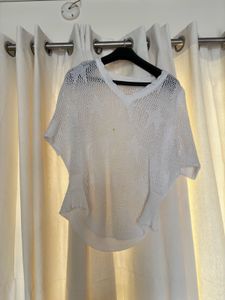 White Knit V-Neck Top
