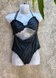 SEXIEST BLACK BODYSUIT