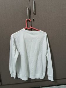 White tshirt