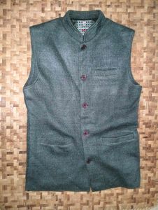 Stylish Men's half Jacket