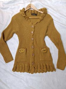 Vintage Knit Cardigan 💛