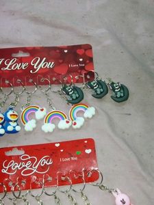 36 Assorted Keychains At Best Price