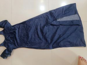 30 to 32 Bust Size Long Gown Very Good Condition