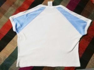 CROP TOP.....💙🤍✨