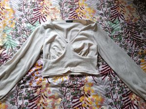 Off White Crop Top