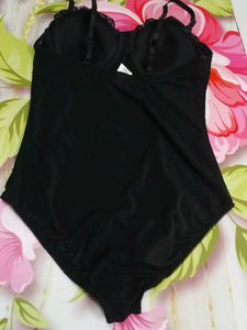 (1300)Vintage Black Lace Bodysuit
