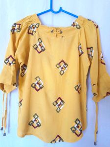 Casual Mustard Yellow Top