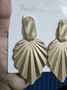 A New Earing