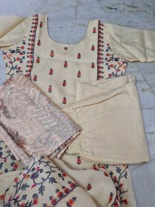 Elegant Embroidered Salwar Kameez