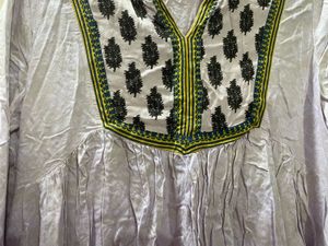 Embroidered Tunic Top