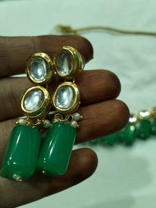 Beautiful Beeds and Kundan Set