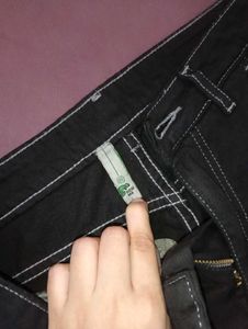 Black cargo jeans (NEWME)