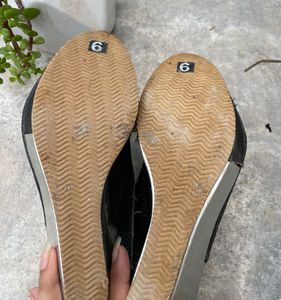 Stylish Black Wedges – Comfortable &amp; Trendy Footwe