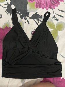 Cut Out Tank Top With A Knot