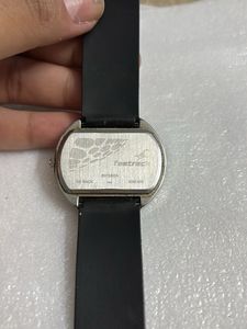 Fastrack Quartz Analog Purple Dial