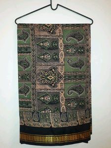 Gold Printed  Black Saree In Viscos Bentex