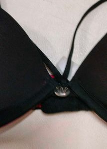 Wonderbra Bra