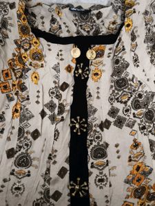 Patterned Dress with Black Accent