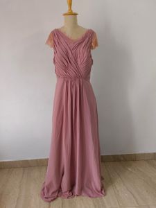 Elegant Pink Evening Gown🎀💜🦋