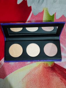 Sugar Highlighter Pallet