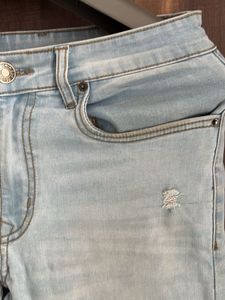Light Wash Ripped Jeans