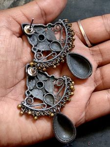 Earrings No:19