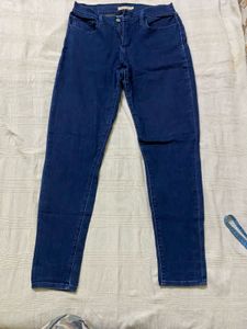 Levi’s Jeans
