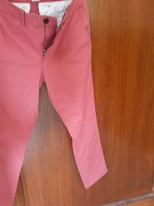 28 Waist NEW Slim Fit GAP pants Trouser Chinos
