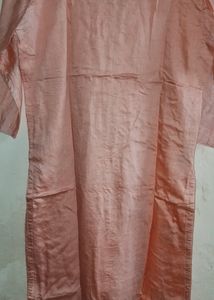 Women&#39;s Pink Ethnic Motif Embroidered Chiffon Suit