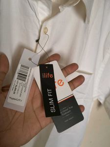 Men&#39;s White Slim Fit Shirt