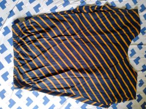 Yellow stripe top wear