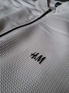 HM White Zip-Up Jacket