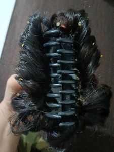 Fake Desi hairs, 3 Buns = 75/- ONLY!
