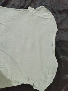 White House Black Market T Shirt