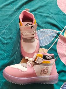 Kids Lighting Shoes Brand New Condition