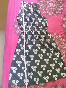 Black &amp; White Midi