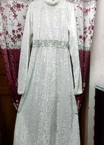 Velvet Designer White Gown 🤍