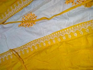 Elegant Yellow &amp; White Kurta Set