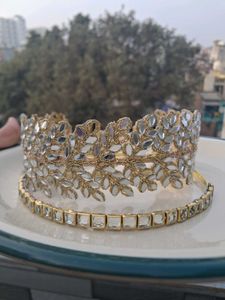 Leaf Embellished Hairband set of 2