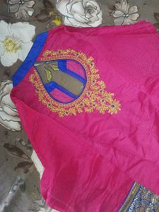 Elegant Red Embroidered Kurta