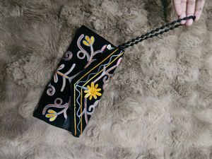 ✨ Cutest ethnic clutch alert! ✨