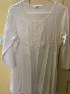 MAX Embroidered Floral Kurti