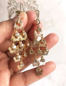 Gold Sparkling Earrings