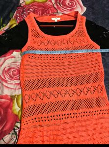 Women Crochet Sleeveless Dress with Inner