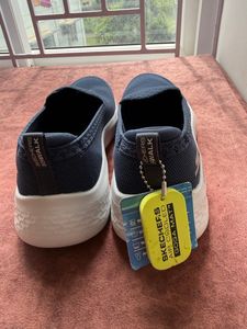 Skechers GOwalk Slip-on
