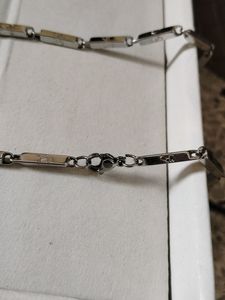 Girlish Chain