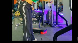 Flared Legging