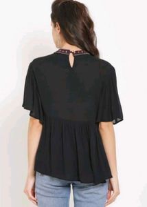 Casual Sleeveless Embroidered Black Top